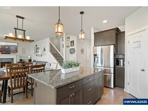 544 SE Cooper Street Dallas OR 97338