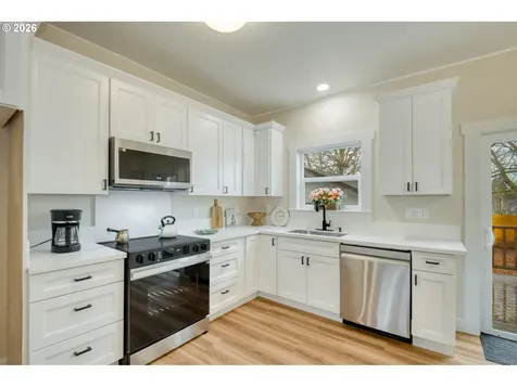 2123 SE 52nd Avenue Portland OR 97215