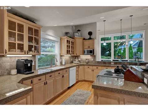 2332 Rosemary Court Florence OR 97439