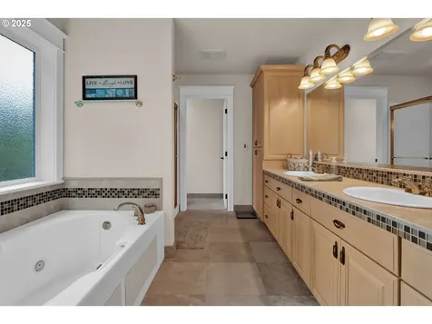 2332 Rosemary Court Florence OR 97439