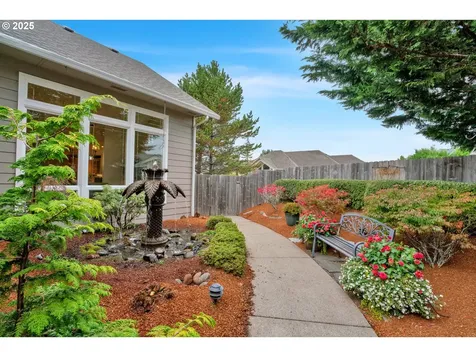 2332 Rosemary Court Florence OR 97439