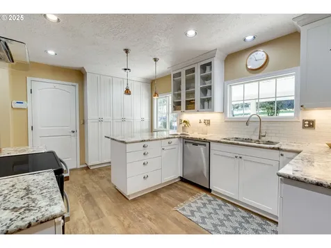 17029 S Outlook Road Oregon City OR 97045