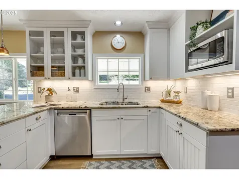 17029 S Outlook Road Oregon City OR 97045