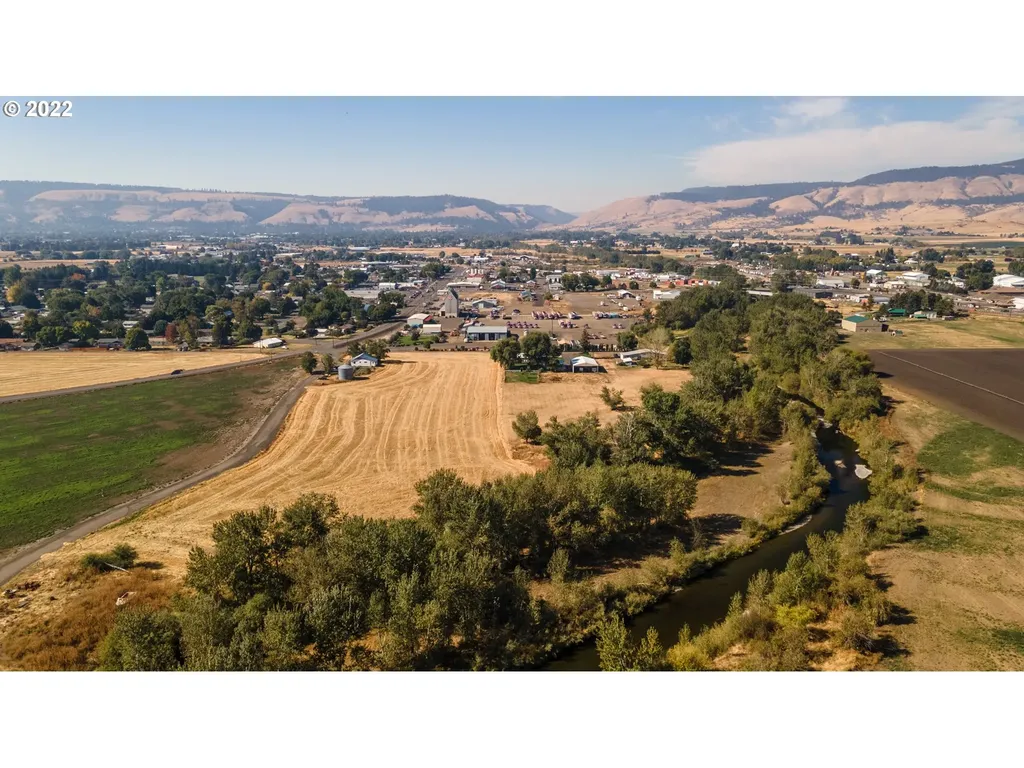 61993 Quail Road La Grande OR 97850
