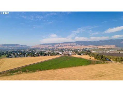 61993 Quail Road La Grande OR 97850