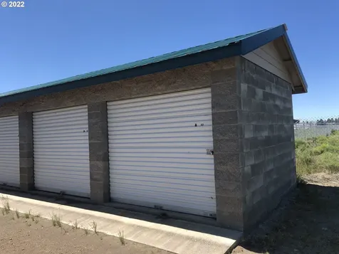 60590 Old Lake Road Christmas Valley OR 97641