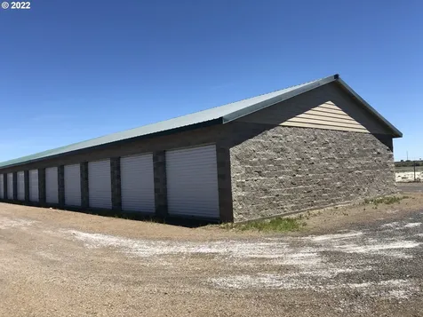 60590 Old Lake Road Christmas Valley OR 97641