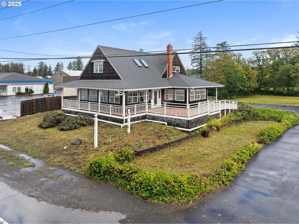 3447 N Highway 101 Gearhart OR 97138