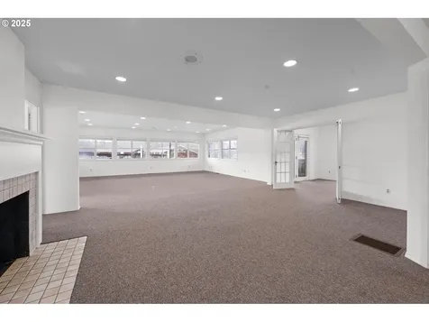 3447 N Highway 101 Gearhart OR 97138