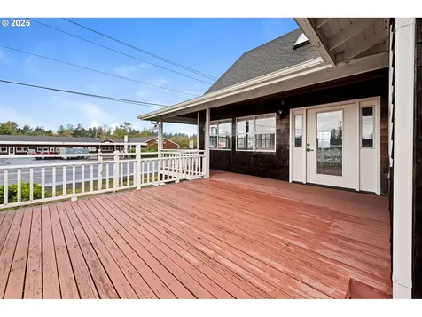 3447 N Highway 101 Gearhart OR 97138