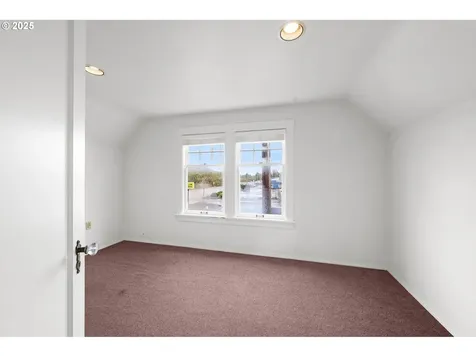 3447 N Highway 101 Gearhart OR 97138