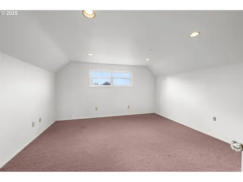 3447 N Highway 101 Gearhart OR 97138