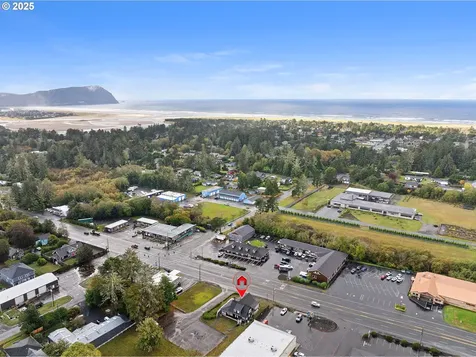 3447 N Highway 101 Gearhart OR 97138