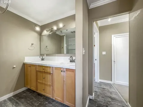 205 Hillcrest Drive Baker City OR 97814