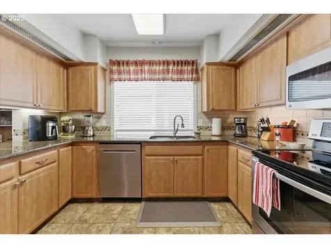 2409 SE Spyglass Drive Vancouver WA 98683