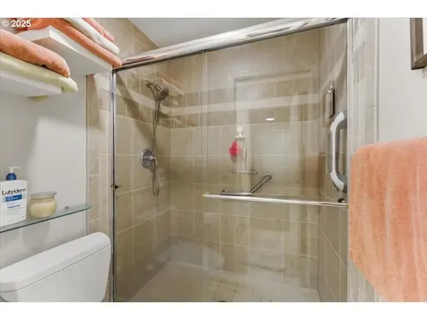 2409 SE Spyglass Drive Vancouver WA 98683