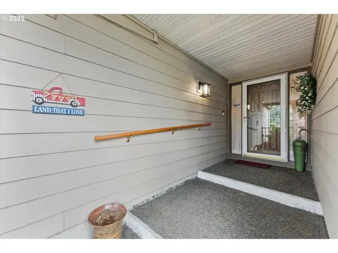 2409 SE Spyglass Drive Vancouver WA 98683
