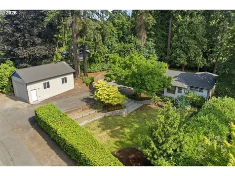 1022 SE Dogwood Lane Milwaukie OR 97267