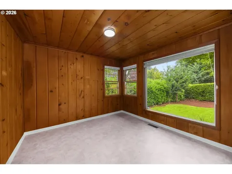 1022 SE Dogwood Lane Milwaukie OR 97267