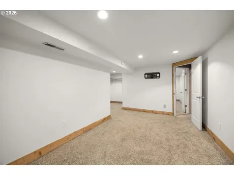 1022 SE Dogwood Lane Milwaukie OR 97267