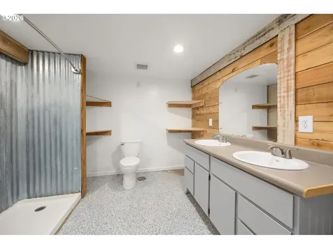 1022 SE Dogwood Lane Milwaukie OR 97267