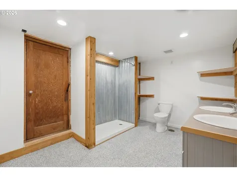 1022 SE Dogwood Lane Milwaukie OR 97267