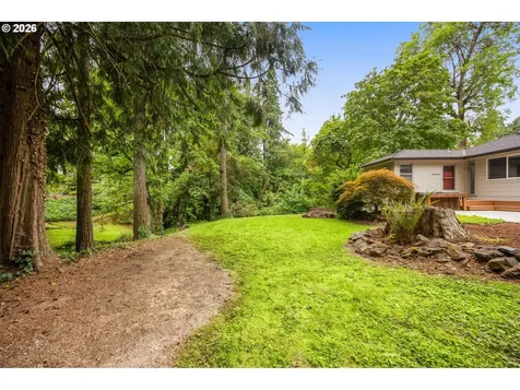 1022 SE Dogwood Lane Milwaukie OR 97267