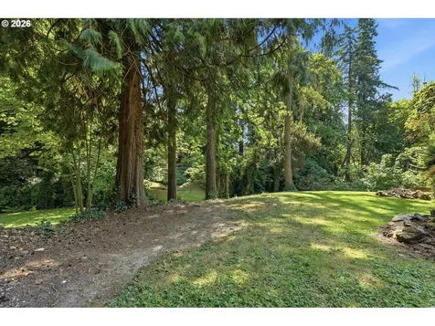 1022 SE Dogwood Lane Milwaukie OR 97267