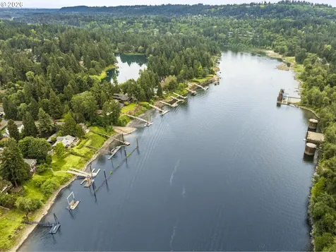 1022 SE Dogwood Lane Milwaukie OR 97267