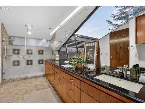 24805 SW 65th Avenue Tualatin OR 97062