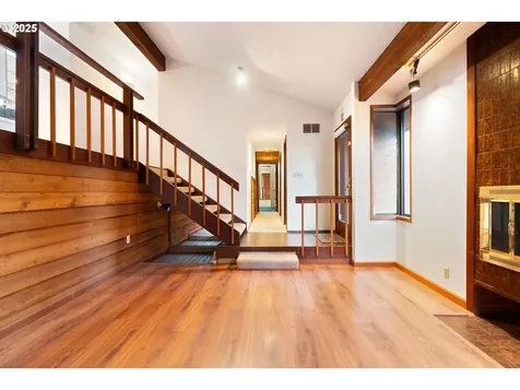 9411 SW 62nd Drive Portland OR 97219