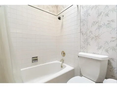 9411 SW 62nd Drive Portland OR 97219