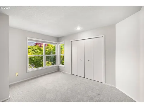 14176 SW 133rd Avenue Portland OR 97224
