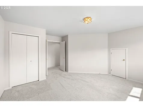 14176 SW 133rd Avenue Portland OR 97224