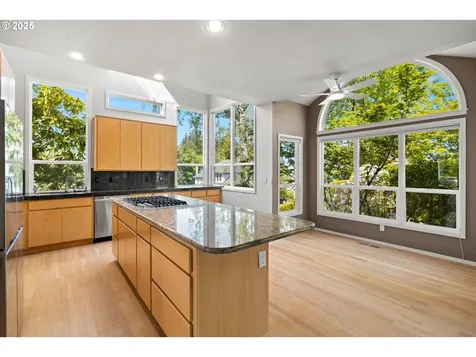 14176 SW 133rd Avenue Portland OR 97224
