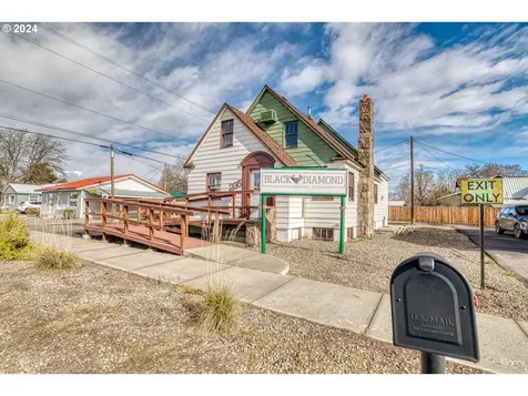 235 W Idaho Avenue Ontario OR 97914