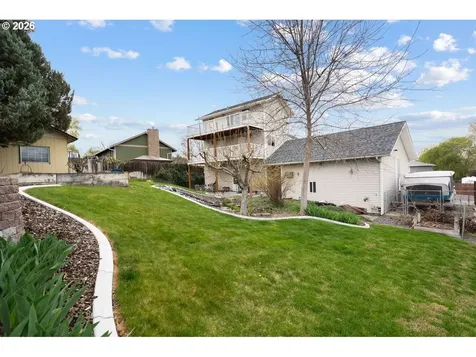 325 SE 9th Drive Hermiston OR 97838