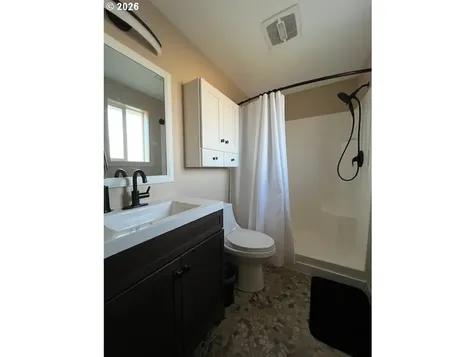 234 Little Valley Road Roseburg OR 97471