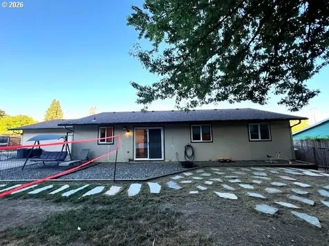 234 Little Valley Road Roseburg OR 97471