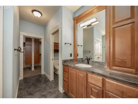 15003 NE 49th Court Vancouver WA 98686