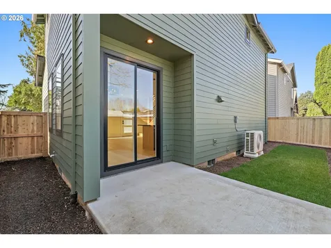 6904 SE Brooklyn Street Portland OR 97206
