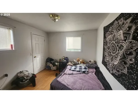260 Pleasant Avenue Roseburg OR 97470