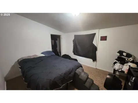 260 Pleasant Avenue Roseburg OR 97470