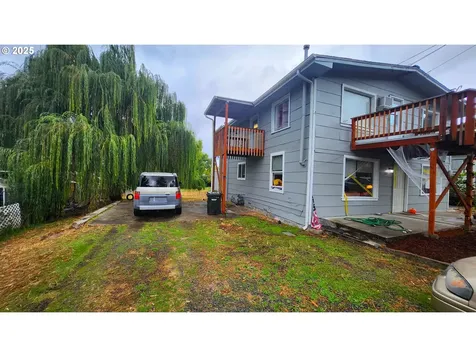 260 Pleasant Avenue Roseburg OR 97470