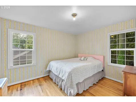 2231 SW Martha Street Portland OR 97239