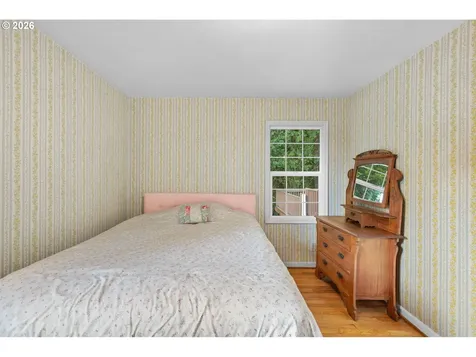 2231 SW Martha Street Portland OR 97239