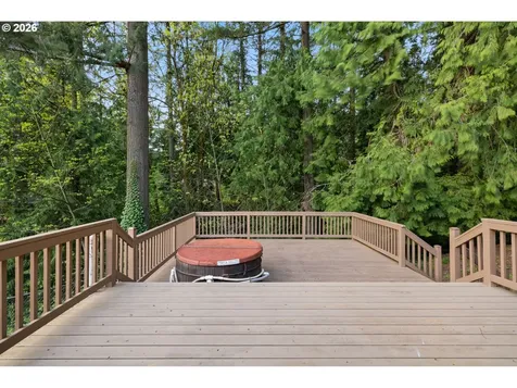 2231 SW Martha Street Portland OR 97239