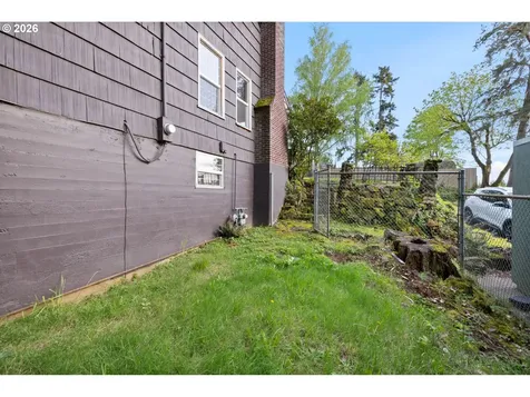 2231 SW Martha Street Portland OR 97239