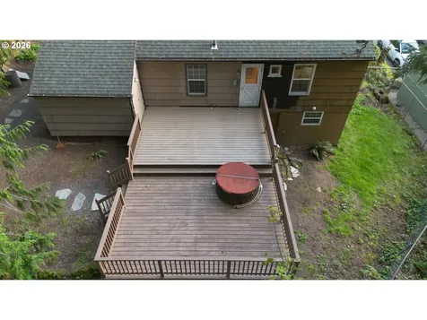 2231 SW Martha Street Portland OR 97239