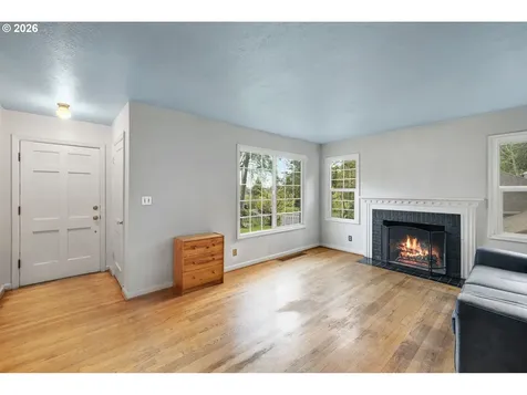 2231 SW Martha Street Portland OR 97239